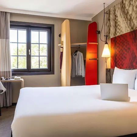 Ibis Hotel Brussels Off Grand'Place Exterior foto