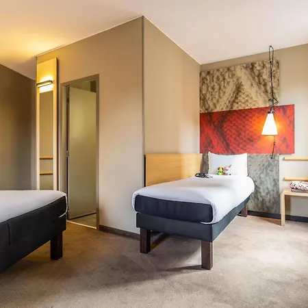 Ibis Hotel Brussels Off Grand'Place Exterior foto