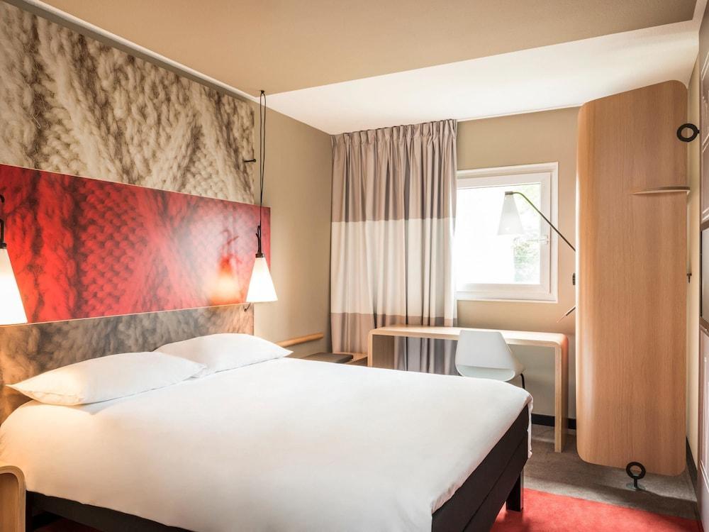 Hotel Ibis Off Grand'place 3*