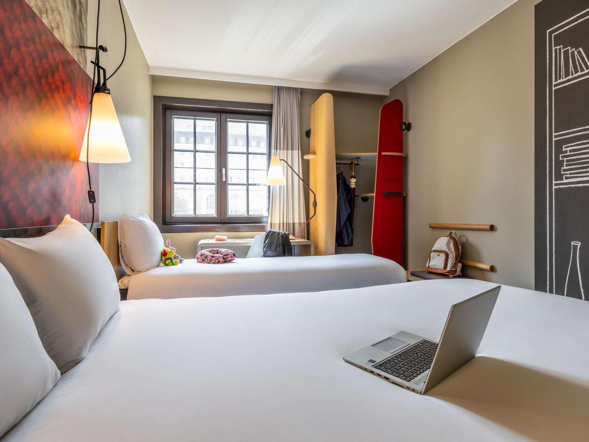 Hotel Ibis Off Grand'place 3*
